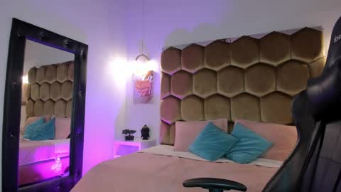 Snapshot of celene_rosejs chatting on 27, 4, 2026 celene_rosejs online show from 27, 4, 2026