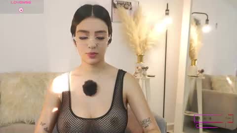 Snapshot of celeste_1220 chatting on 15, 7, 2026 Alice online show from 15, 7, 2026