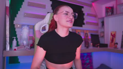 Snapshot of celeste_blazze chatting on 4, 12, 2024 Celeste online show from 4, 12, 2024