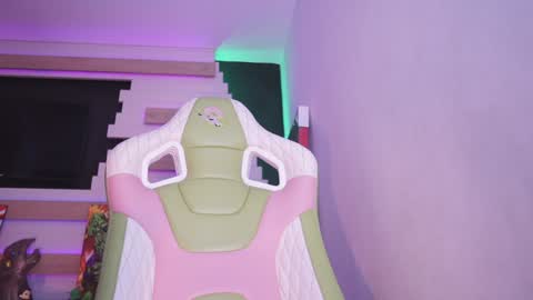 Snapshot of celeste_blazze chatting on 6, 12, 2024 Celeste online show from 6, 12, 2024