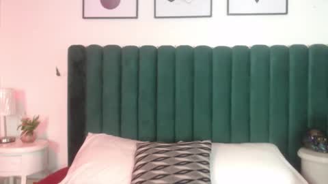 Celeste  online show from 30, 10, 2025