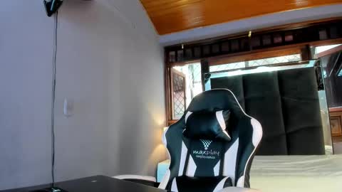 SARA  online show from 14, 2, 2026