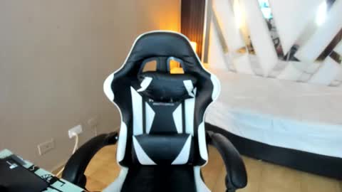 SARA  online show from 24, 2, 2026