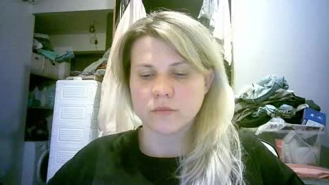 Snapshot of celeste_naughty_ chatting on 7, 5, 2026 celeste_naughty_ online show from 7, 5, 2026