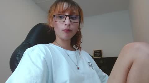 celesteayase online show from 4, 2, 2025