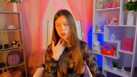 Snapshot of celestinemauriac chatting on 4, 3, 2026 your cute kitty online show from 4, 3, 2026