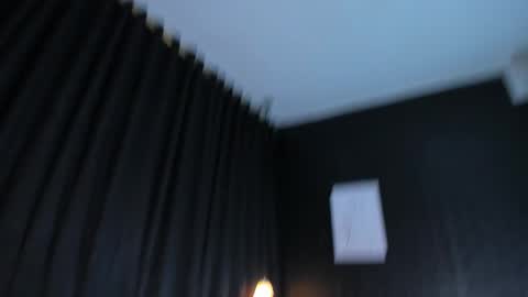 Snapshot of celinayhanck chatting on 7, 11, 2025 CelinaYHanck online show from 7, 11, 2025