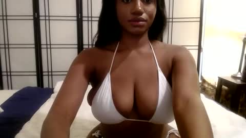 Snapshot of celinecostas chatting on 2, 12, 2024 Celine Costas online show from 2, 12, 2024