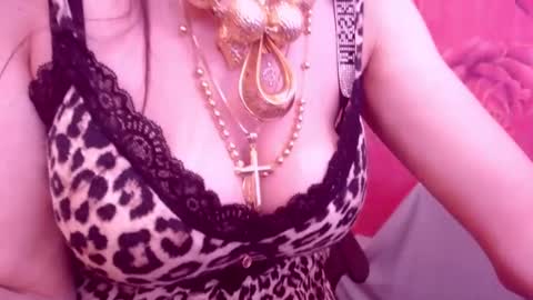 Cerise online show from 21, 2, 2025