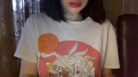 Snapshot of cerisedood82 chatting on 11, 4, 2026 Eva online show from 11, 4, 2026
