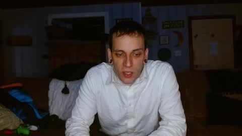 Snapshot of cguffey2284 chatting on 3, 1, 2025 cguffey2284 online show from 3, 1, 2025