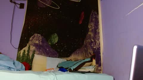 Snapshot of cguffey2284 chatting on 7, 1, 2025 cguffey2284 online show from 7, 1, 2025