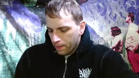 Snapshot of cguffey2284 chatting on 13, 1, 2025 cguffey2284 online show from 13, 1, 2025