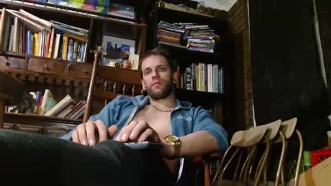 Snapshot of cguffey2284 chatting on 7, 2, 2025 cguffey2284 online show from 7, 2, 2025