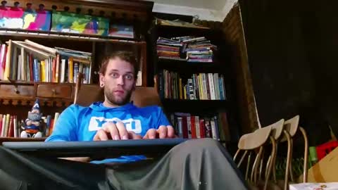 Snapshot of cguffey2284 chatting on 9, 2, 2025 cguffey2284 online show from 9, 2, 2025