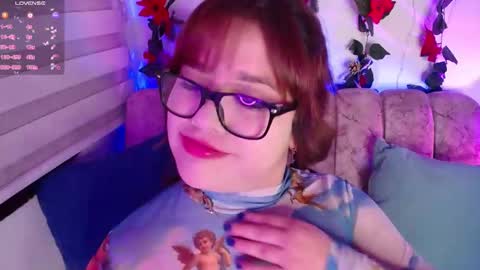 Snapshot of chaarlotte_1 chatting on 30, 12, 2024 charlotte online show from 30, 12, 2024