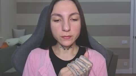 Kate online show from 7, 3, 2026