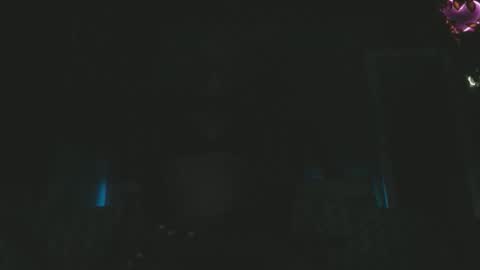 Chanel M. online show from 15, 4, 2026