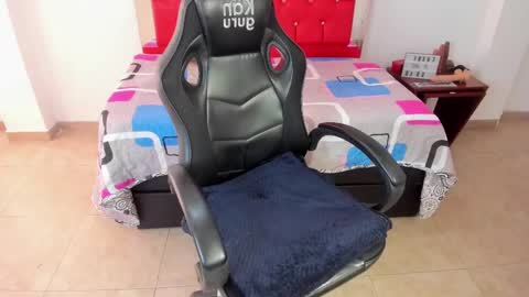          online show from 24, 2, 2025