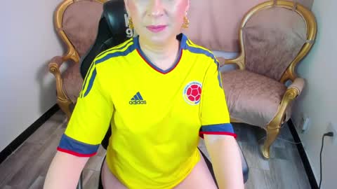 Snapshot of chanel_gold chatting on 11, 4, 2026 online show from 11, 4, 2026