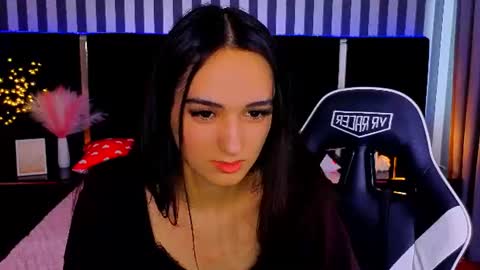 Snapshot of chanell_maon chatting on 13, 6, 2026 chanell_maon online show from 13, 6, 2026