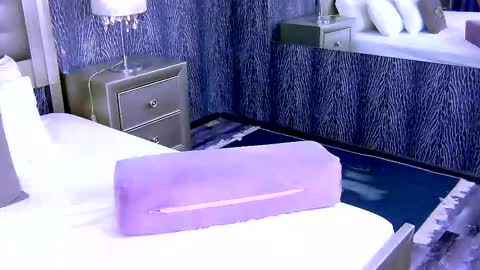 Snapshot of chanelledy1 chatting on 31, 10, 2025 chanelledy1 online show from 31, 10, 2025