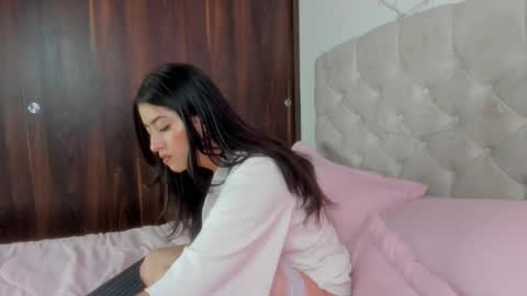 Chanell online show from 23, 1, 2025