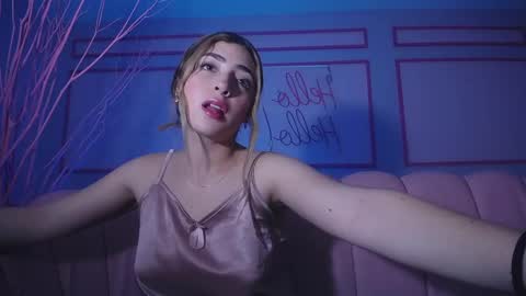 Snapshot of channel_blonde_a chatting on 4, 12, 2024 channel_blonde_a online show from 4, 12, 2024