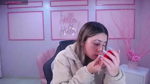 Snapshot of channel_blonde_a chatting on 30, 1, 2025 channel_blonde_a online show from 30, 1, 2025