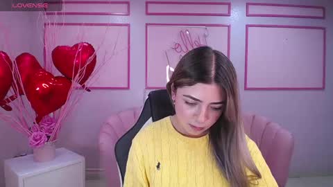 Snapshot of channel_blonde_a chatting on 18, 2, 2025 channel_blonde_a online show from 18, 2, 2025