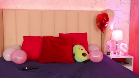 Snapshot of channelangeless chatting on 13, 2, 2025 Channelangeless online show from 13, 2, 2025