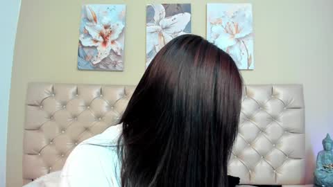 Channel online show from 4, 2, 2025