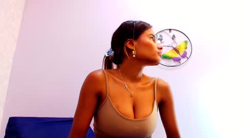 Snapshot of chantal_taylor_ chatting on 24, 9, 2025 Raquel  online show from 24, 9, 2025