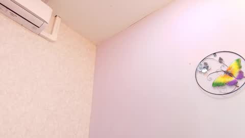 Snapshot of chantal_taylor_ chatting on 2, 10, 2025 Raquel  online show from 2, 10, 2025