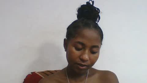 Snapshot of chantale483461 chatting on 15, 6, 2026 chantale483461 online show from 15, 6, 2026