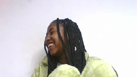 Snapshot of chantale483461 chatting on 3, 7, 2026 chantale483461 online show from 3, 7, 2026