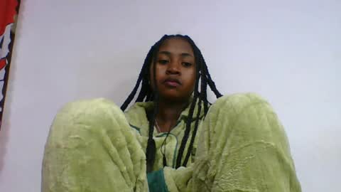 Snapshot of chantale483461 chatting on 4, 7, 2026 chantale483461 online show from 4, 7, 2026