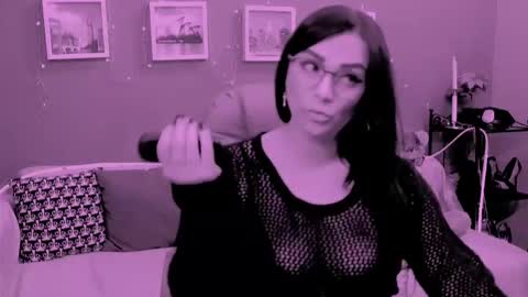 The Queen online show from 8, 3, 2026