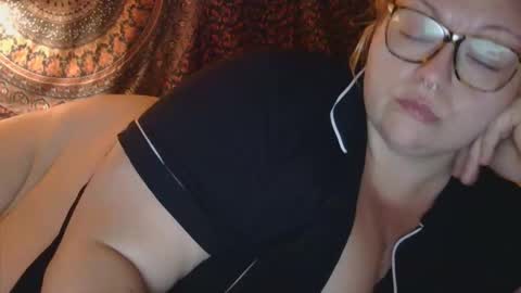 Snapshot of chanteldeserea chatting on 23, 3, 2026 chanteldeserea online show from 23, 3, 2026