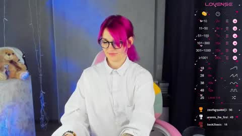 Suzanna Snow online show from 9, 1, 2025
