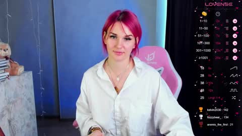 Suzanna Snow online show from 28, 1, 2025