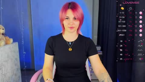 Suzanna Snow online show from 3, 2, 2025