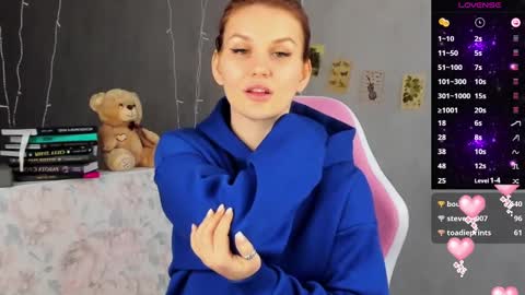 Suzanna Snow online show from 3, 3, 2025