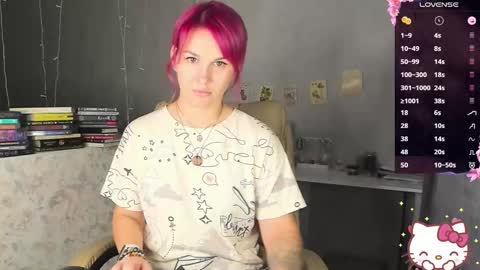 Suzanna Snow online show from 15, 9, 2025