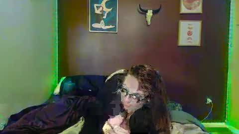 Luna online show from 3, 12, 2025