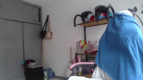 Snapshot of charis_21 chatting on 14, 7, 2026 charis 2 online show from 14, 7, 2026