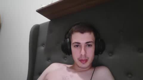 Snapshot of charismaticcharm chatting on 22, 1, 2025 charismaticcharm online show from 22, 1, 2025