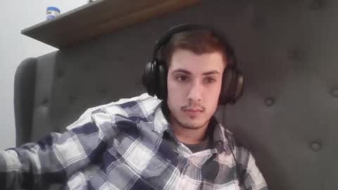 Snapshot of charismaticcharm chatting on 30, 1, 2025 charismaticcharm online show from 30, 1, 2025