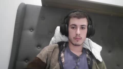 Snapshot of charismaticcharm chatting on 31, 1, 2025 charismaticcharm online show from 31, 1, 2025