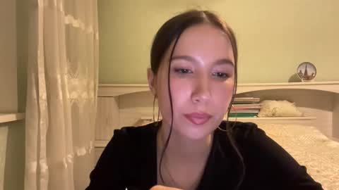 Snapshot of charleenmee chatting on 2, 3, 2026 Scarlett online show from 2, 3, 2026